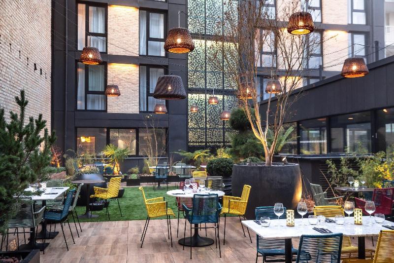 voco Strasbourg Centre - The Garden - Restoran