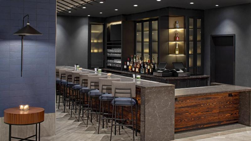 SpringHill Suites by Marriott New York Manhattan/T - Bar