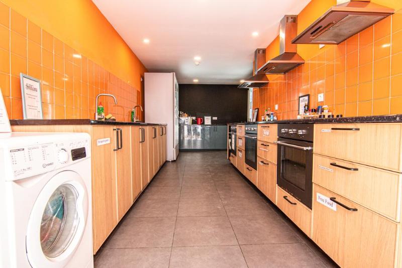 Hostellicious - Lobi