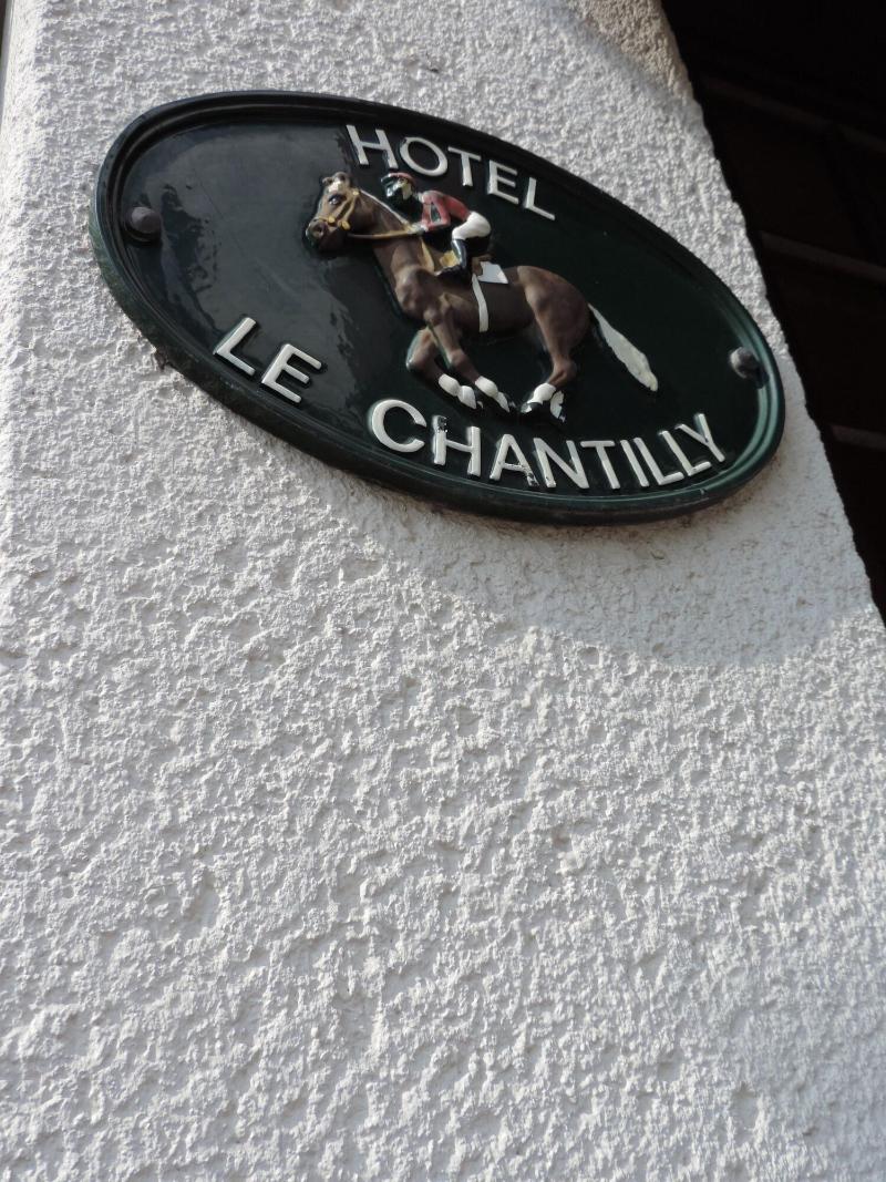 Le Chantilly - Genel