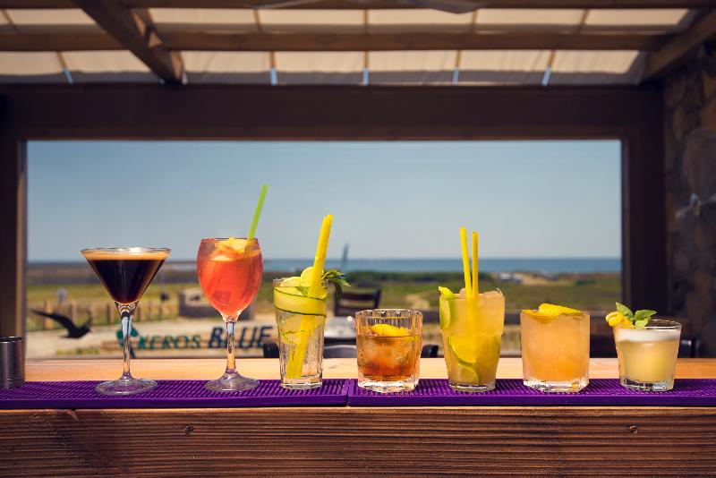 KEROS BLUE Luxury in Wilderness - Bar