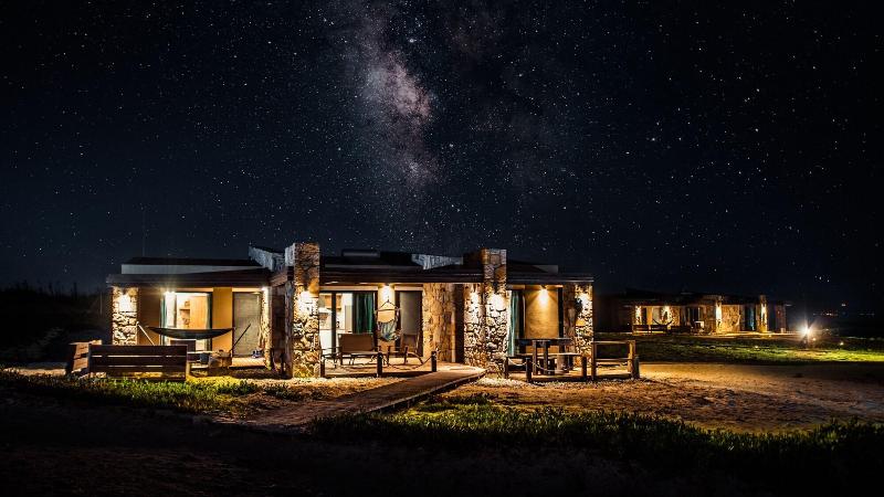 KEROS BLUE Luxury in Wilderness - Oda