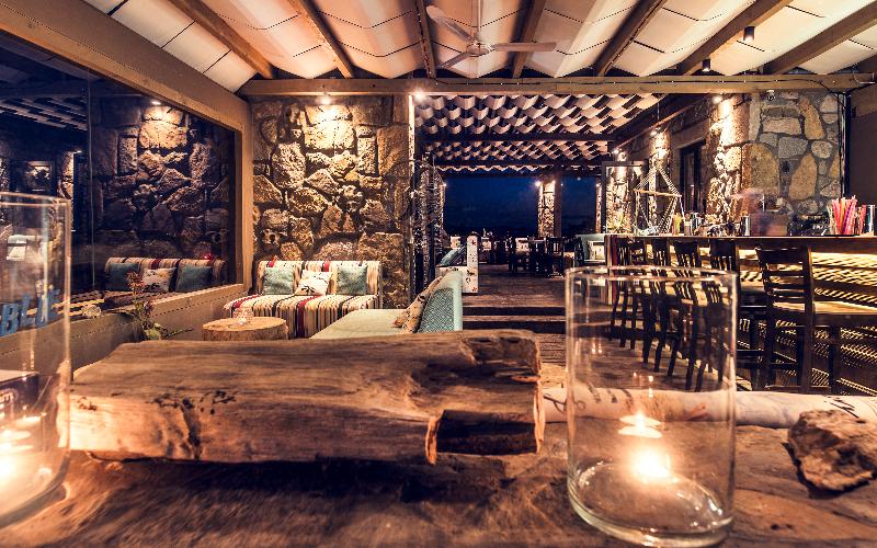 KEROS BLUE Luxury in Wilderness - Restoran