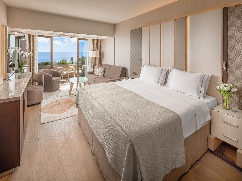 Four Seasons Hotel - Oda