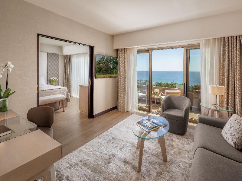 Four Seasons Hotel - Oda