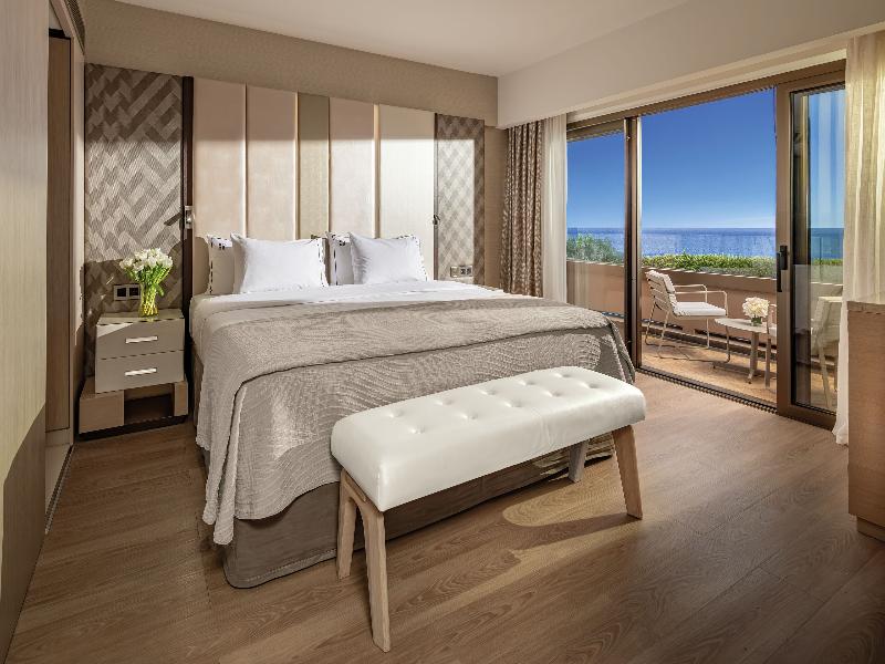 Four Seasons Hotel - Oda