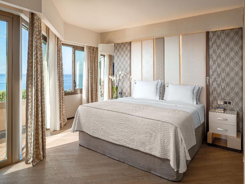 Four Seasons Hotel - Oda