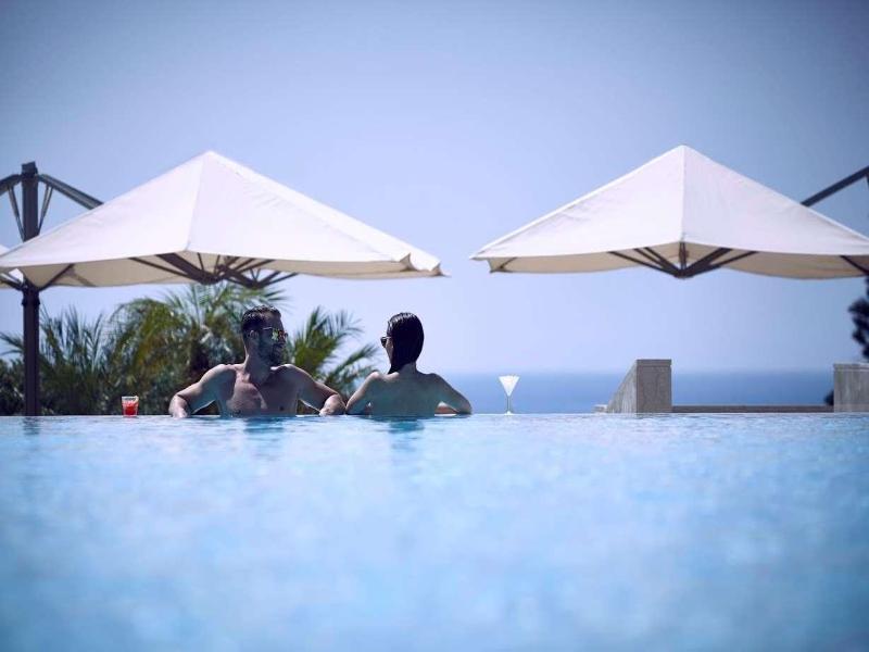 Four Seasons Hotel - Havuz