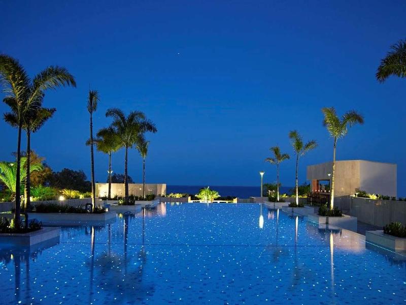 Four Seasons Hotel - Havuz