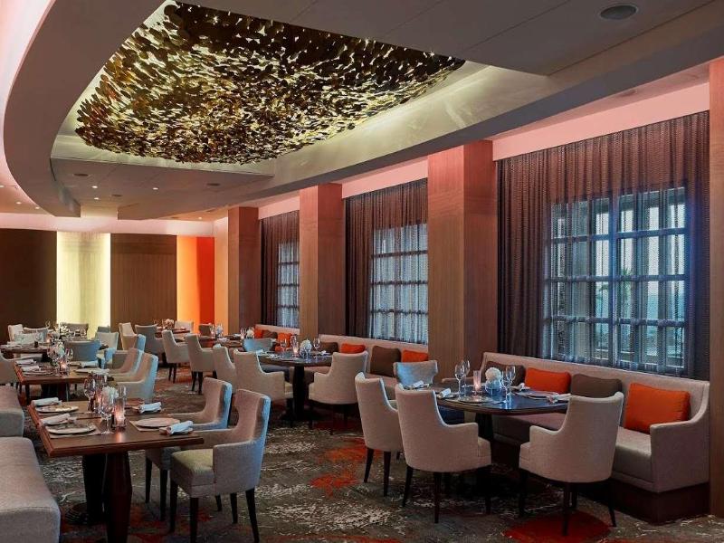 Four Seasons Hotel - Restoran