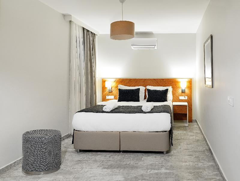 Dorman Suites Hotel - Oda