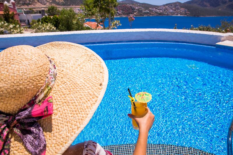 Kalkan Saray Suites - Havuz