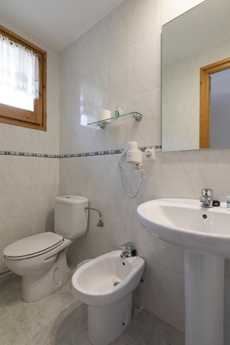 Hostal Montserrat - Oda