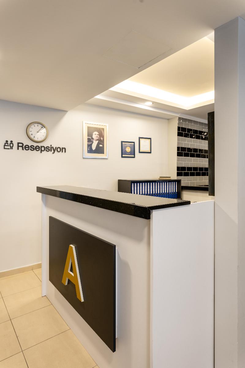 A Apart Otel - Lobi