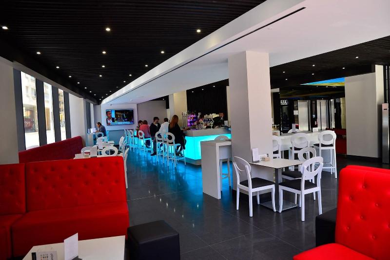 Hotel & SPA Ciudad de Binefar - Bar