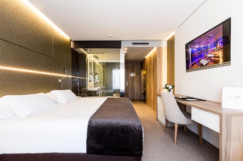 Hotel & SPA Ciudad de Binefar - Oda