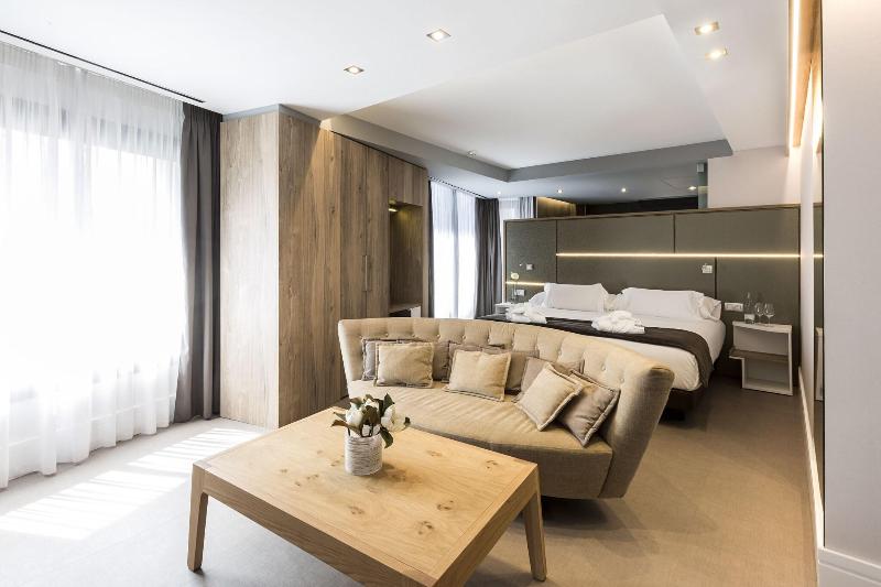 Hotel & SPA Ciudad de Binefar - Oda
