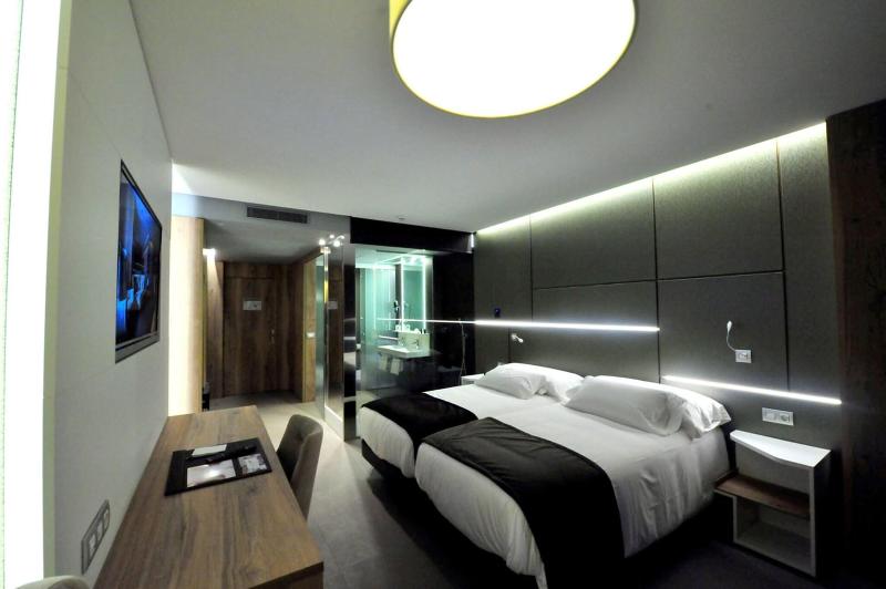 Hotel & SPA Ciudad de Binefar - Oda