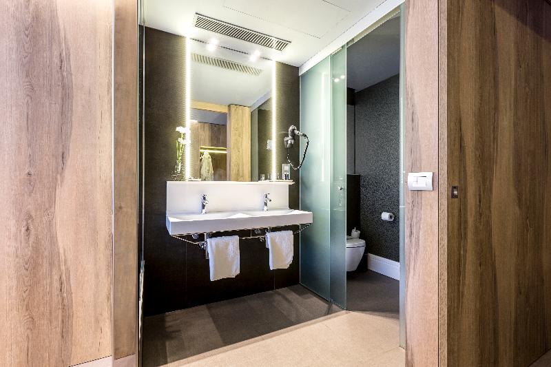 Hotel & SPA Ciudad de Binefar - Oda