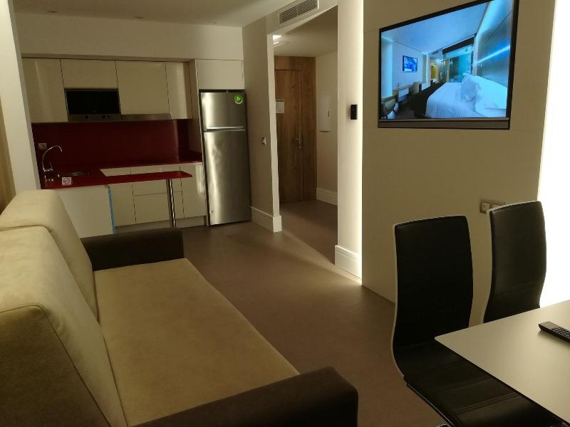 Hotel & SPA Ciudad de Binefar - Oda