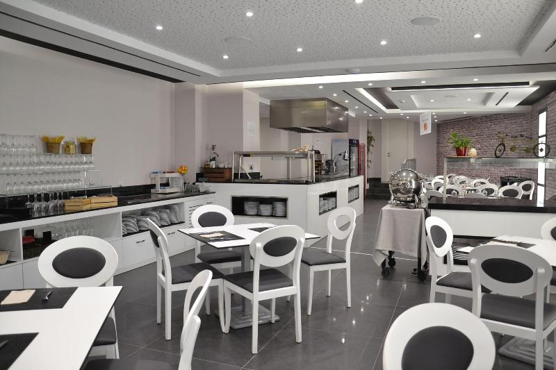 Hotel & SPA Ciudad de Binefar - Restoran