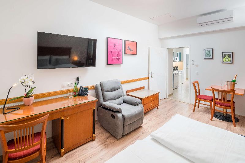 Best Western Plus Celebrity Suites - Oda