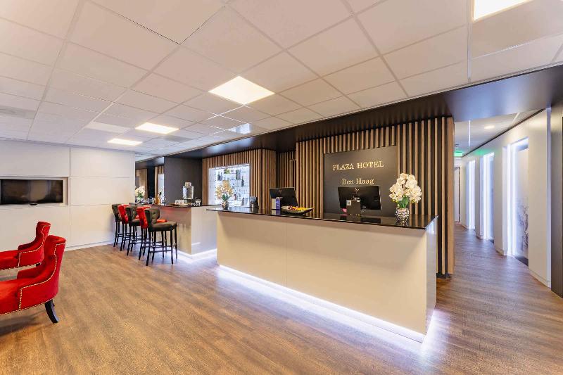 Plaza Premium Den Haag City Center - Lobi