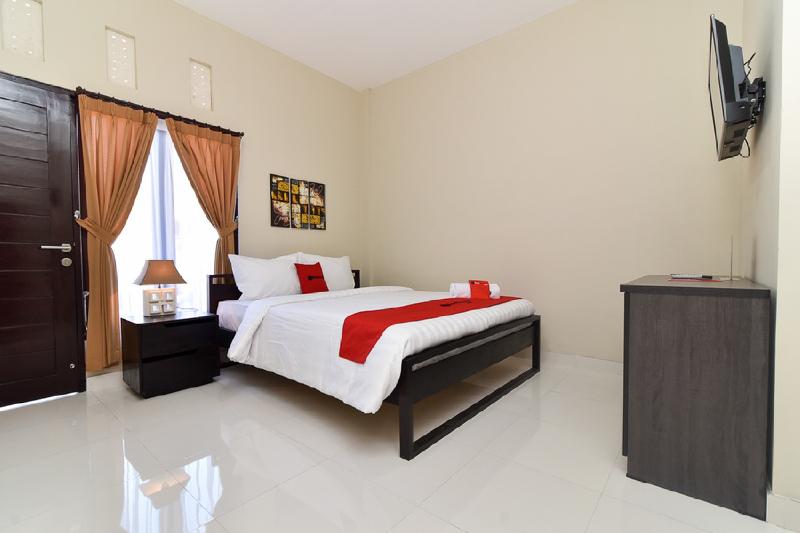 RedDoorz Plus near Jalan Imam Bonjol Denpasar - Genel