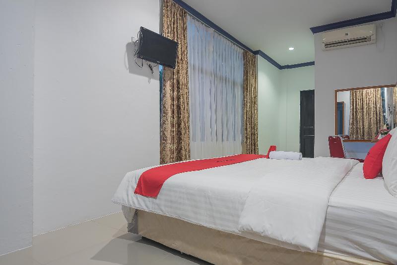 RedDoorz near RSUD Embung Fatimah Batam - Oda