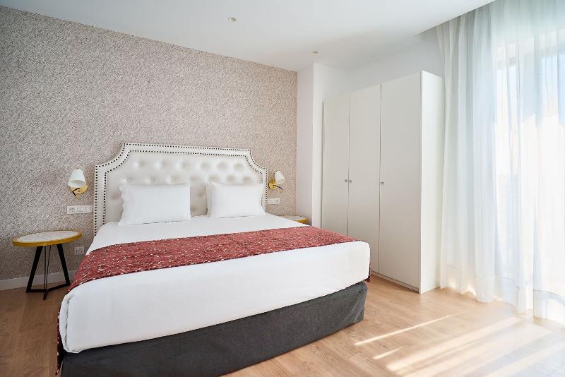 Tandem El Patio Suites - Oda