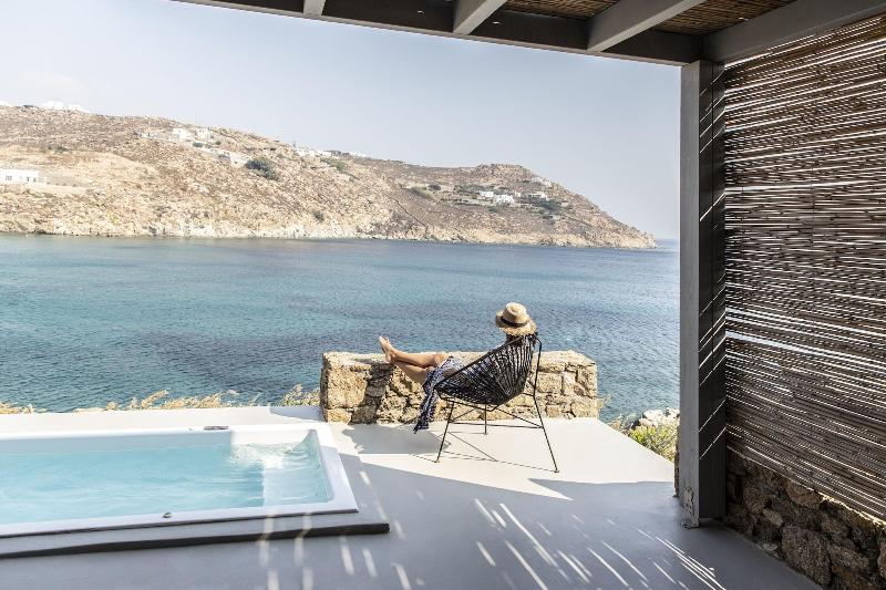 My Aktis Luxury Suites and Villas - Oda
