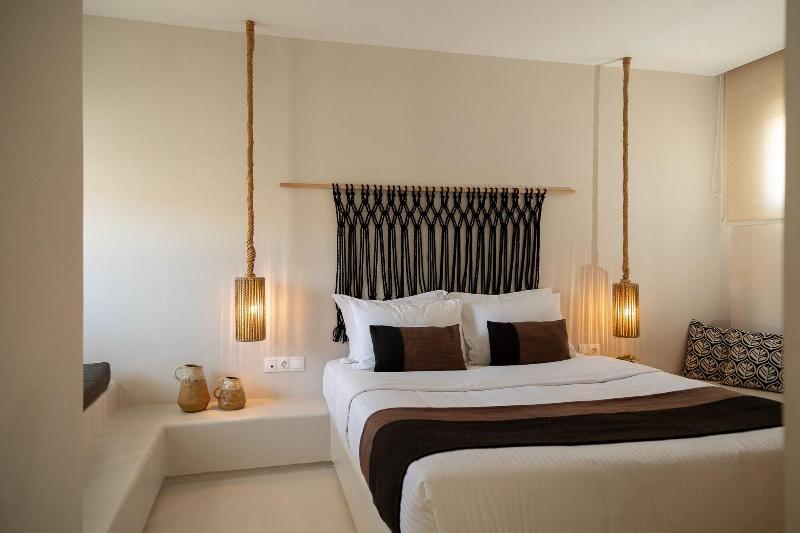 My Aktis Luxury Suites and Villas - Oda