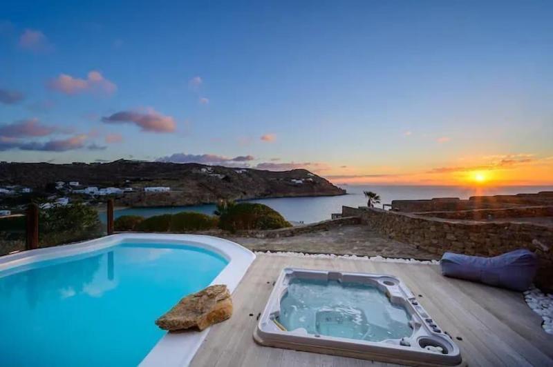My Aktis Luxury Suites and Villas - Oda
