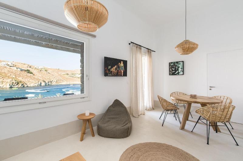 My Aktis Luxury Suites and Villas - Oda