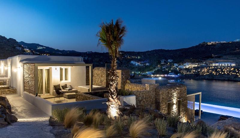My Aktis Luxury Suites and Villas - Oda