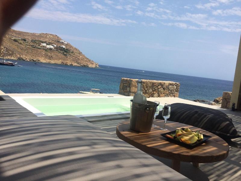 My Aktis Luxury Suites and Villas - Oda