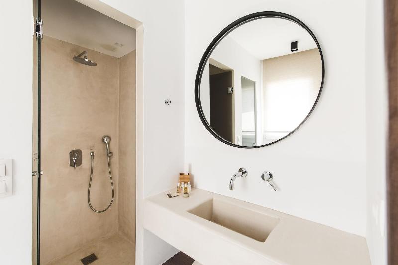 My Aktis Luxury Suites and Villas - Oda