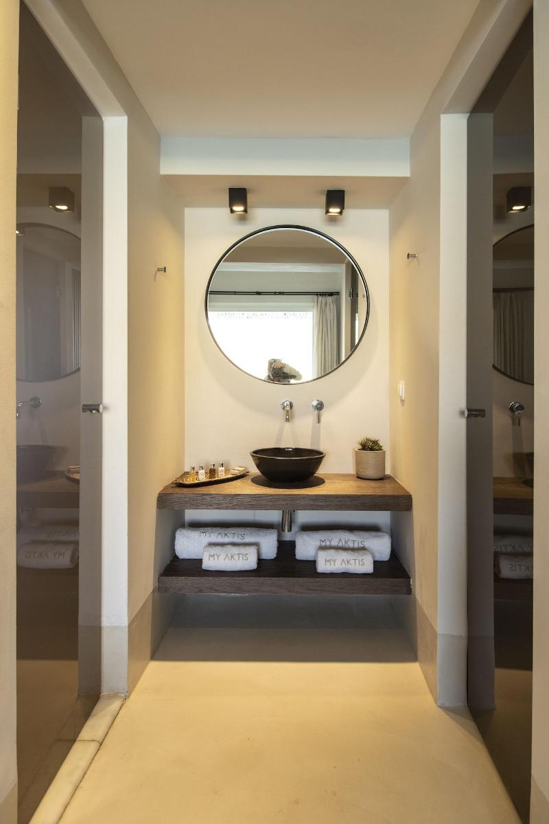 My Aktis Luxury Suites and Villas - Oda