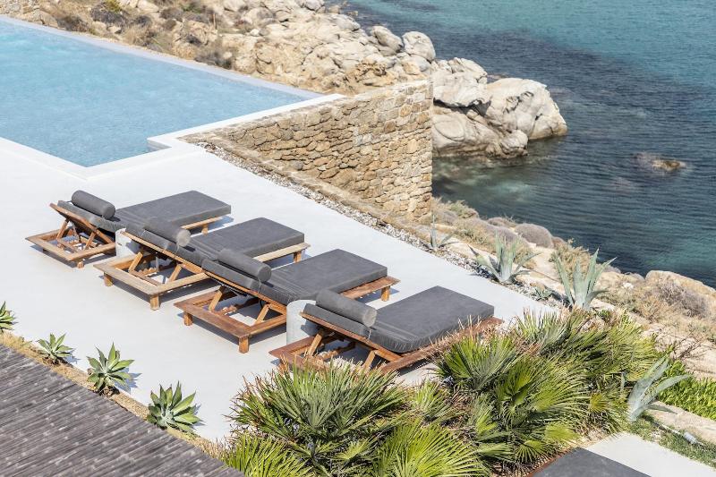 My Aktis Luxury Suites and Villas - Oda