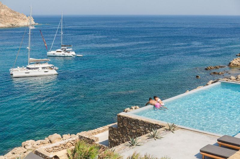 My Aktis Luxury Suites and Villas - Oda