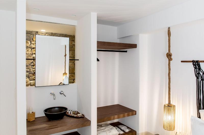 My Aktis Luxury Suites and Villas - Oda