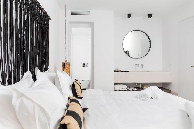My Aktis Luxury Suites and Villas - Oda