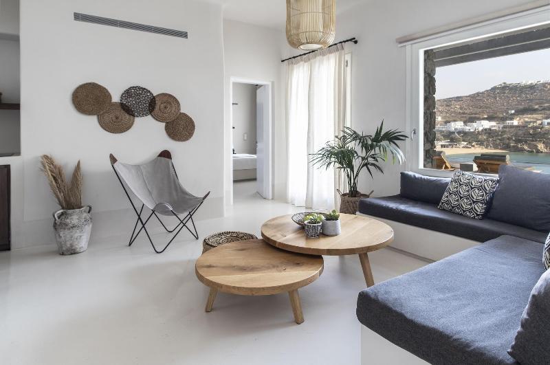 My Aktis Luxury Suites and Villas - Oda