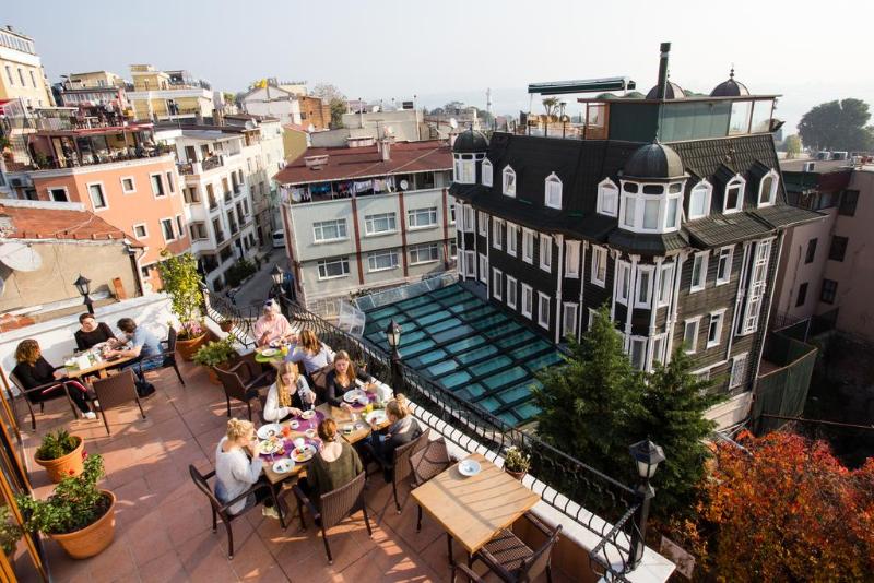 Agora Guesthouse - Teras