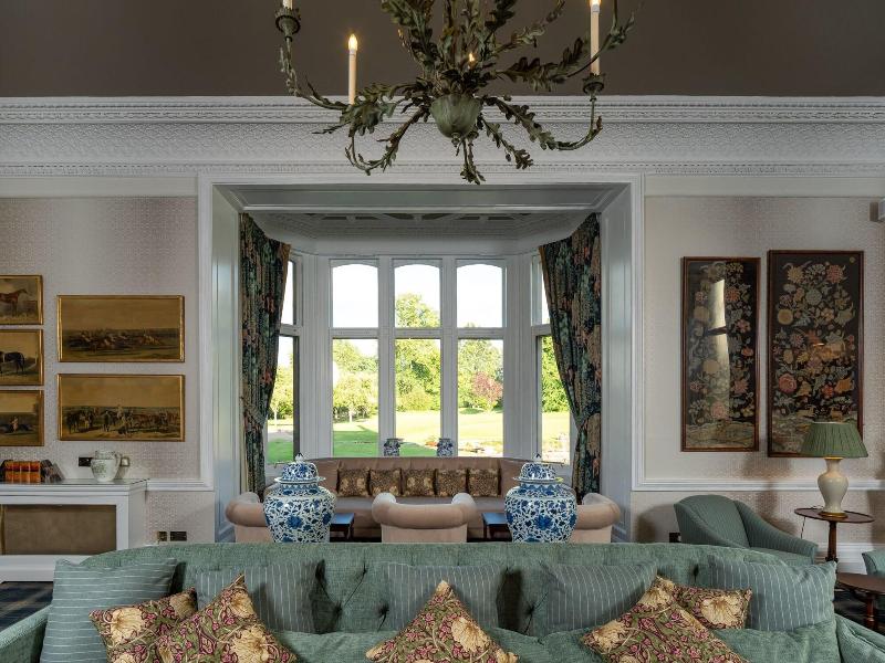 Schloss Roxburghe Golf Resort, part of  Hyatt - Bar