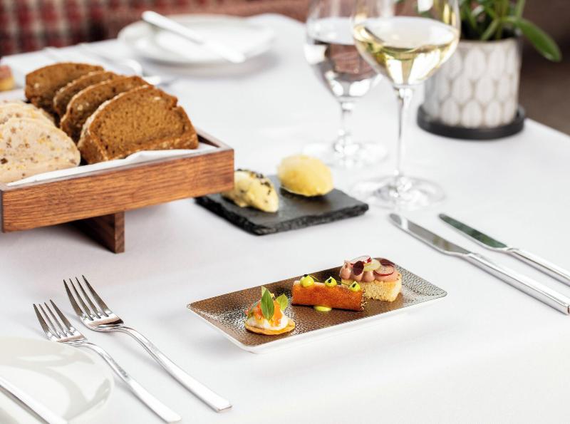 Schloss Roxburghe Golf Resort, part of  Hyatt - Restoran