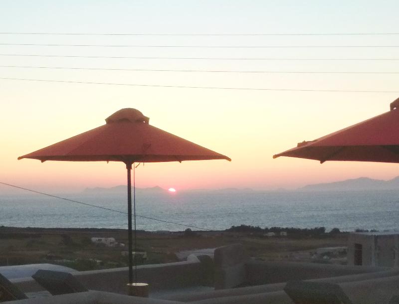 Andronikos Canaves - Teras