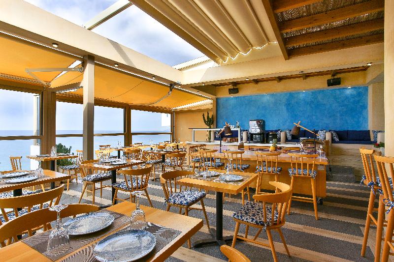 Enorme Serenity Spritz - Restoran