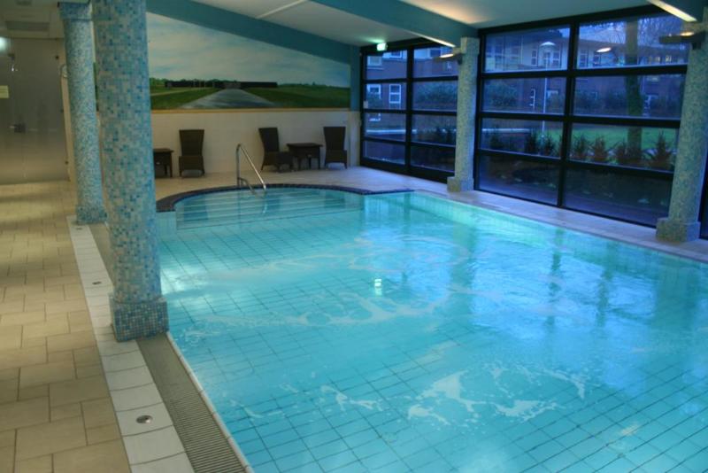 Golden Tulip Tjaarda Oranjewoud - Havuz