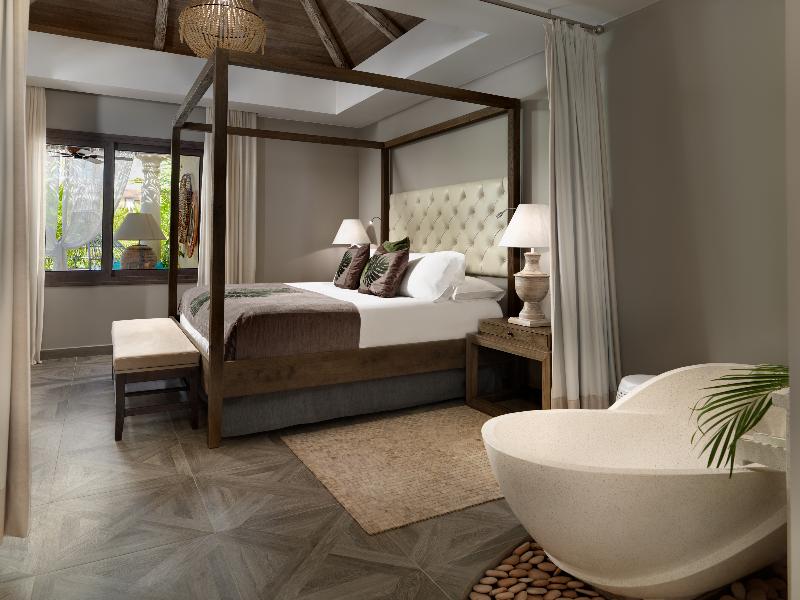 Royal River, Luxury Hotel - Adults Only - Oda